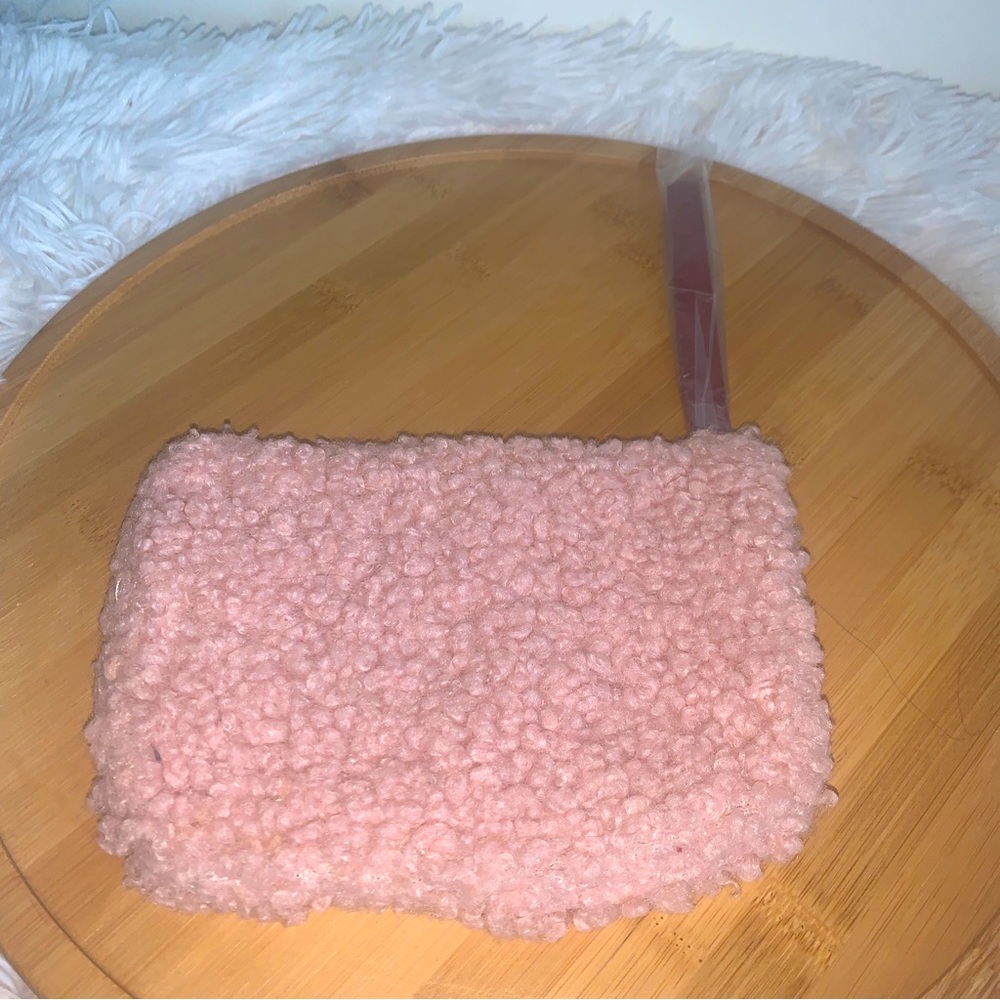 IPSY MAKEUP BAG 7 x 4 1/2 PINK SHEARLING